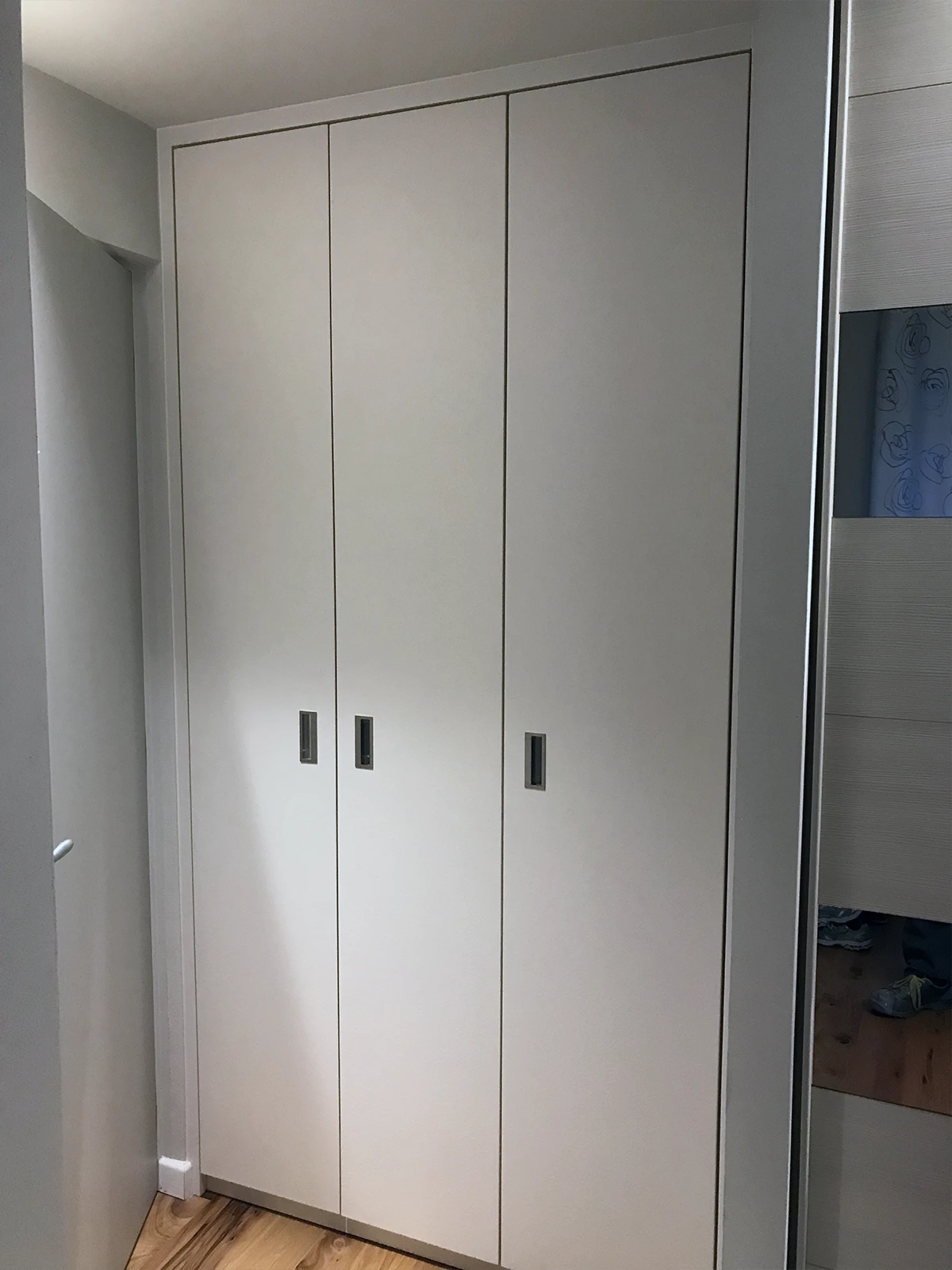 Armadio In Legno Bergamo Clusone 00